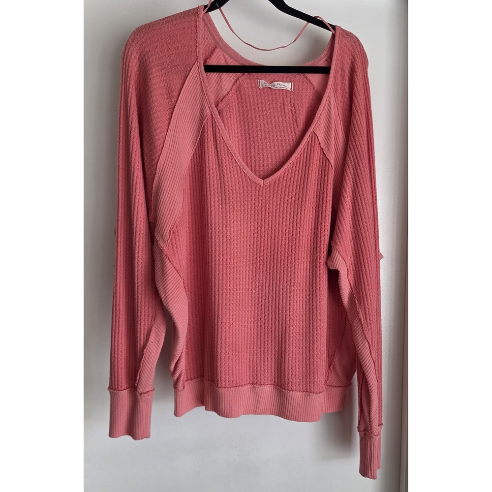 We The Free Women's Medium Pink V-Neck Long Sleeve Pullover Sweater Top